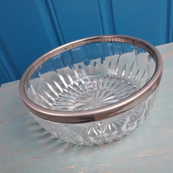 Cut Crystal Glass Bowl with Silver Plated Rim Vintage Serving Bowl - Picture 15 of 16